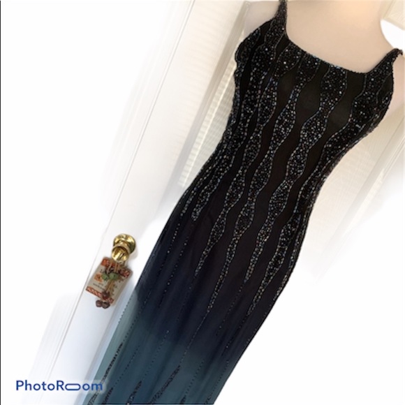 Je Matadi Prom Dress - Picture 1 of 8